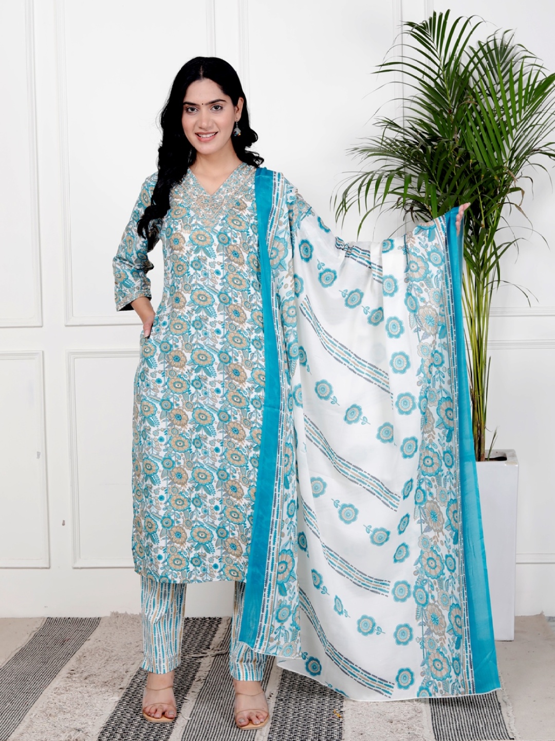 HERE&NOW Floral Printed V-Neck Thread Work Straight Kurta With Trouser And Dupatta, Blue
HERE&NOW Floral Printed V-Neck Thread Work Straight Kurta With Trouser And Dupatta, Blue