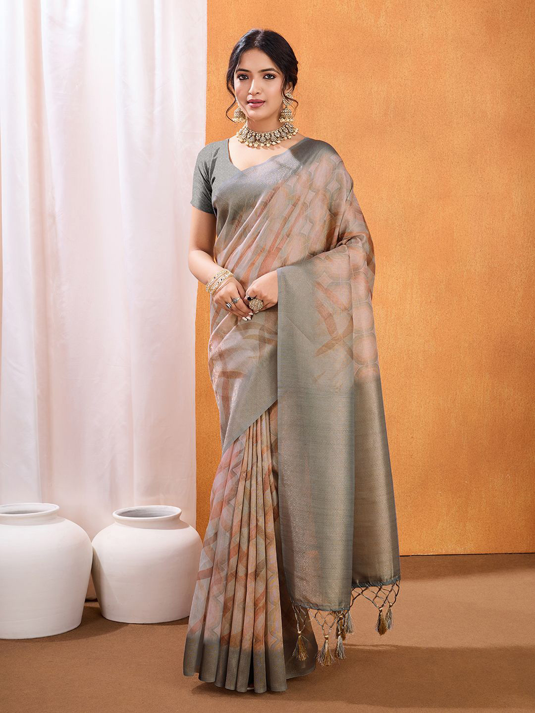 Mitera Banarasi Saree, Rust
Mitera Banarasi Saree, Rust