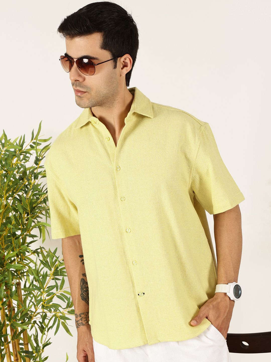 Mast & Harbour Men Premium Relaxed Fit Spread Collar Solid Cotton Casual Shirt, Yellow
Mast & Harbour Men Premium Relaxed Fit Spread Collar Solid Cotton Casual Shirt, Yellow