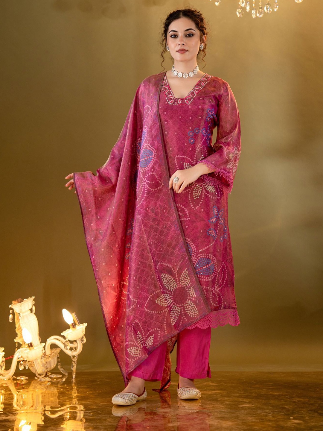 FREYAA Bandhani Printed Square Neck Sequinned Straight Kurta With Trousers & Dupatta, Pink
FREYAA Bandhani Printed Square Neck Sequinned Straight Kurta With Trousers & Dupatta, Pink