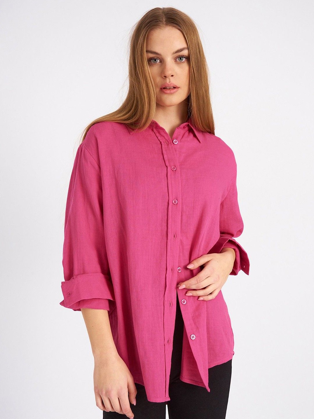 WHY SO FAB Women Comfort Oversized Fit Spread Collar Solid Cotton Casual Shirt, Pink
WHY SO FAB Women Comfort Oversized Fit Spread Collar Solid Cotton Casual Shirt, Pink