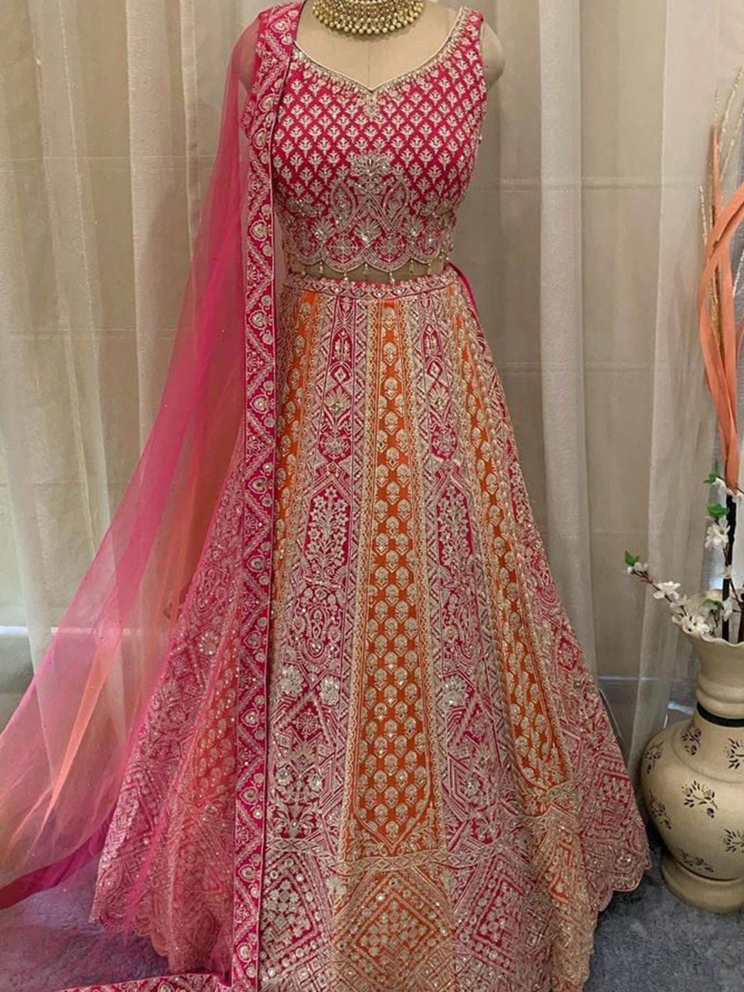VILLE FASHION Embroidered Sequinned Semi-Stitched Lehenga & Unstitched Blouse With Dupatta, Brown
VILLE FASHION Embroidered Sequinned Semi-Stitched Lehenga & Unstitched Blouse With Dupatta, Brown