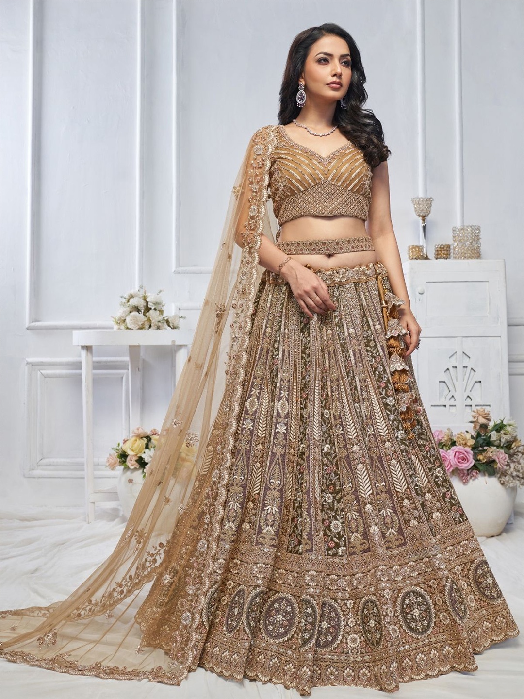 ODETTE Embroidered Semi-Stitched Lehenga & Unstitched Blouse With Dupatta, Brown
ODETTE Embroidered Semi-Stitched Lehenga & Unstitched Blouse With Dupatta, Brown