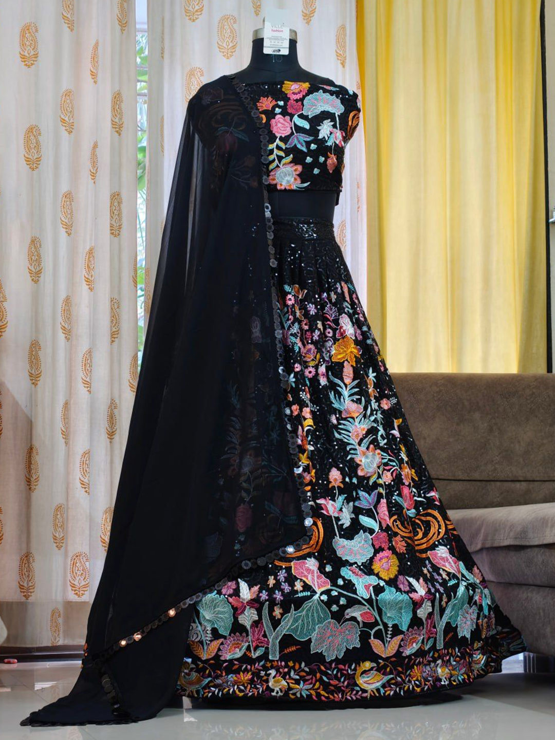 VILLE FASHION Embroidered Sequinned Semi-Stitched Lehenga & Unstitched Blouse With Dupatta, Black
VILLE FASHION Embroidered Sequinned Semi-Stitched Lehenga & Unstitched Blouse With Dupatta, Black