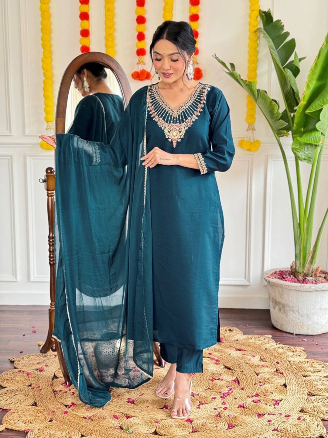 SHREE KHODAL FASHION Embroidered Chanderi Silk Straight Kurta With Trousers & Dupatta, Teal
SHREE KHODAL FASHION Embroidered Chanderi Silk Straight Kurta With Trousers & Dupatta, Teal