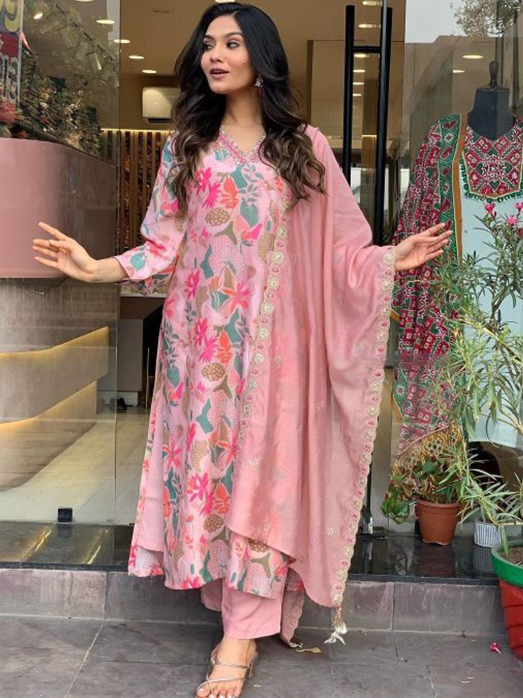 SHREE KHODAL FASHION Women Embroidered Three-Quarter Sleeves Kurta & Trousers With Dupatta, Pink
SHREE KHODAL FASHION Women Embroidered Three-Quarter Sleeves Kurta & Trousers With Dupatta, Pink