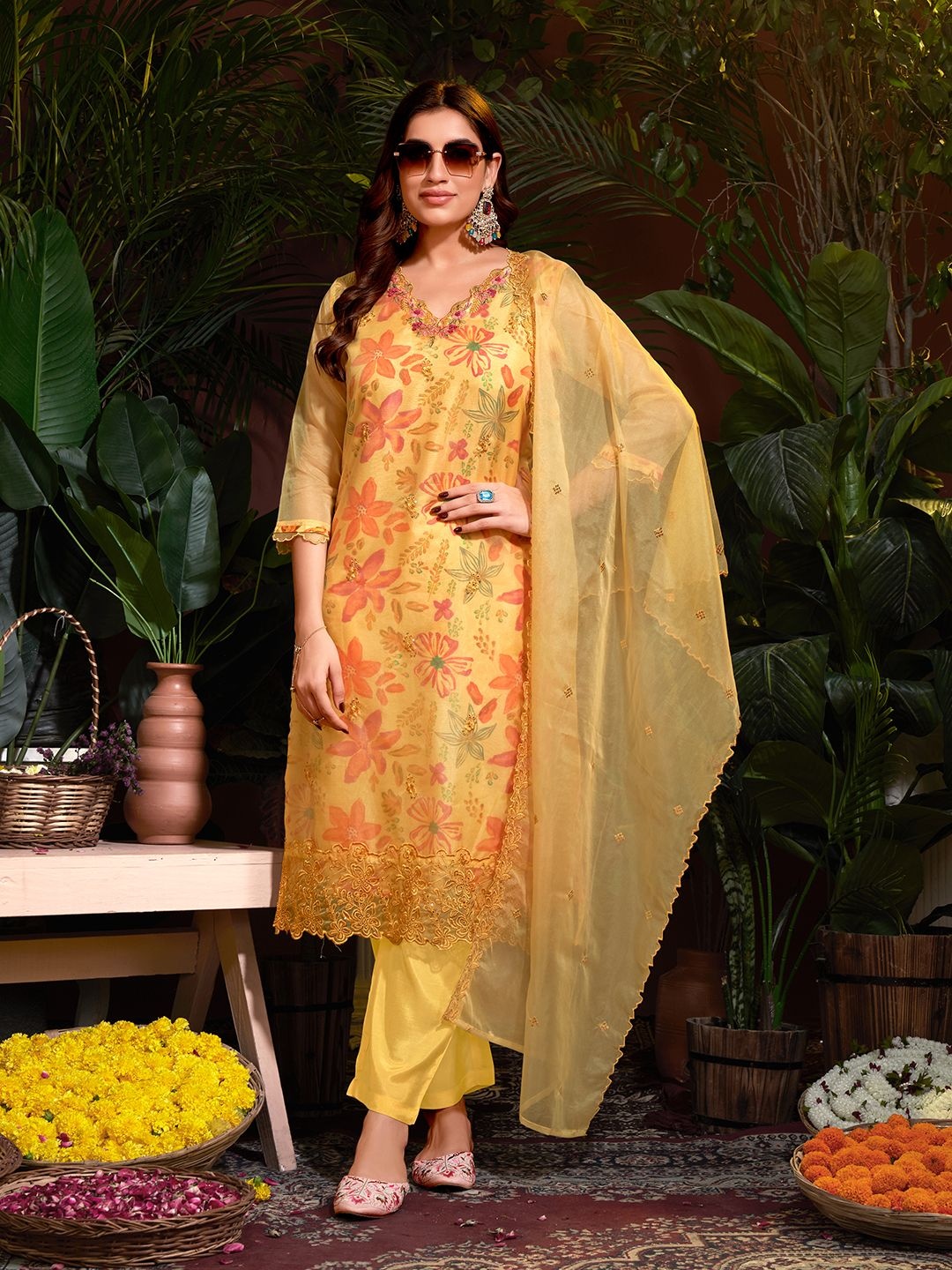 Krimmple Women Floral Printed Regular Thread Work Kurti with Pyjamas & With Dupatta, Orange
Krimmple Women Floral Printed Regular Thread Work Kurti with Pyjamas & With Dupatta, Orange