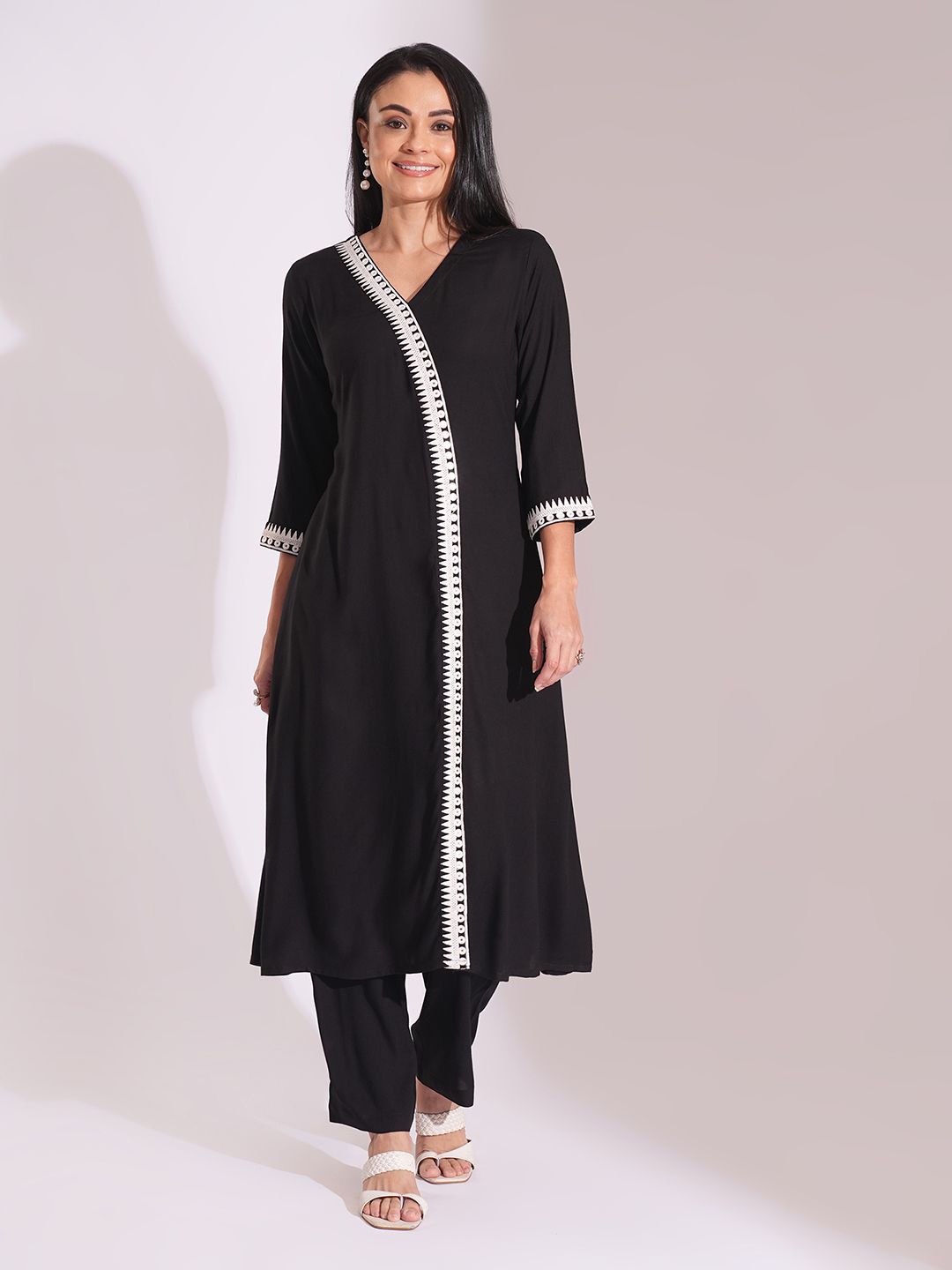 Globus V-Neck Embroidered Lace Details Calf Length A-Line Kurta With Pants Workwear Set, Black
Globus V-Neck Embroidered Lace Details Calf Length A-Line Kurta With Pants Workwear Set, Black