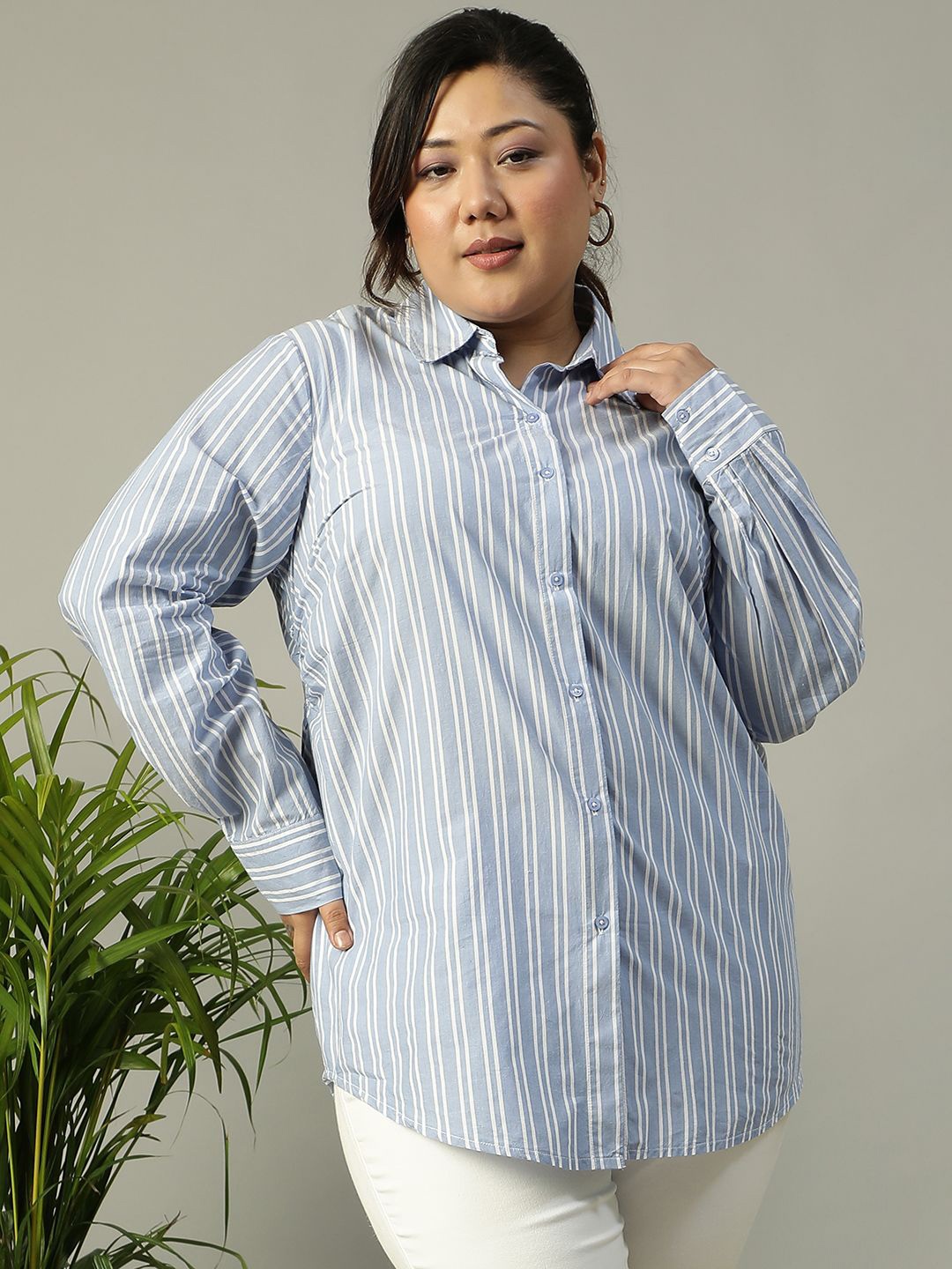 Oxolloxo Women Plus Size Smart Fit Spread Collar Vertical Striped Cotton Casual Shirt, Blue
Oxolloxo Women Plus Size Smart Fit Spread Collar Vertical Striped Cotton Casual Shirt, Blue