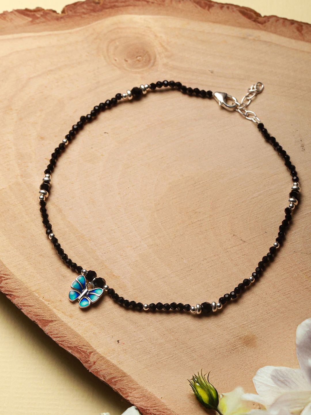 SARAF SILVERETZ 925 Sterling Silver-Plated Beaded Enamelled Butterfly Charms Single Anklet
SARAF SILVERETZ 925 Sterling Silver-Plated Beaded Enamelled Butterfly Charms Single Anklet