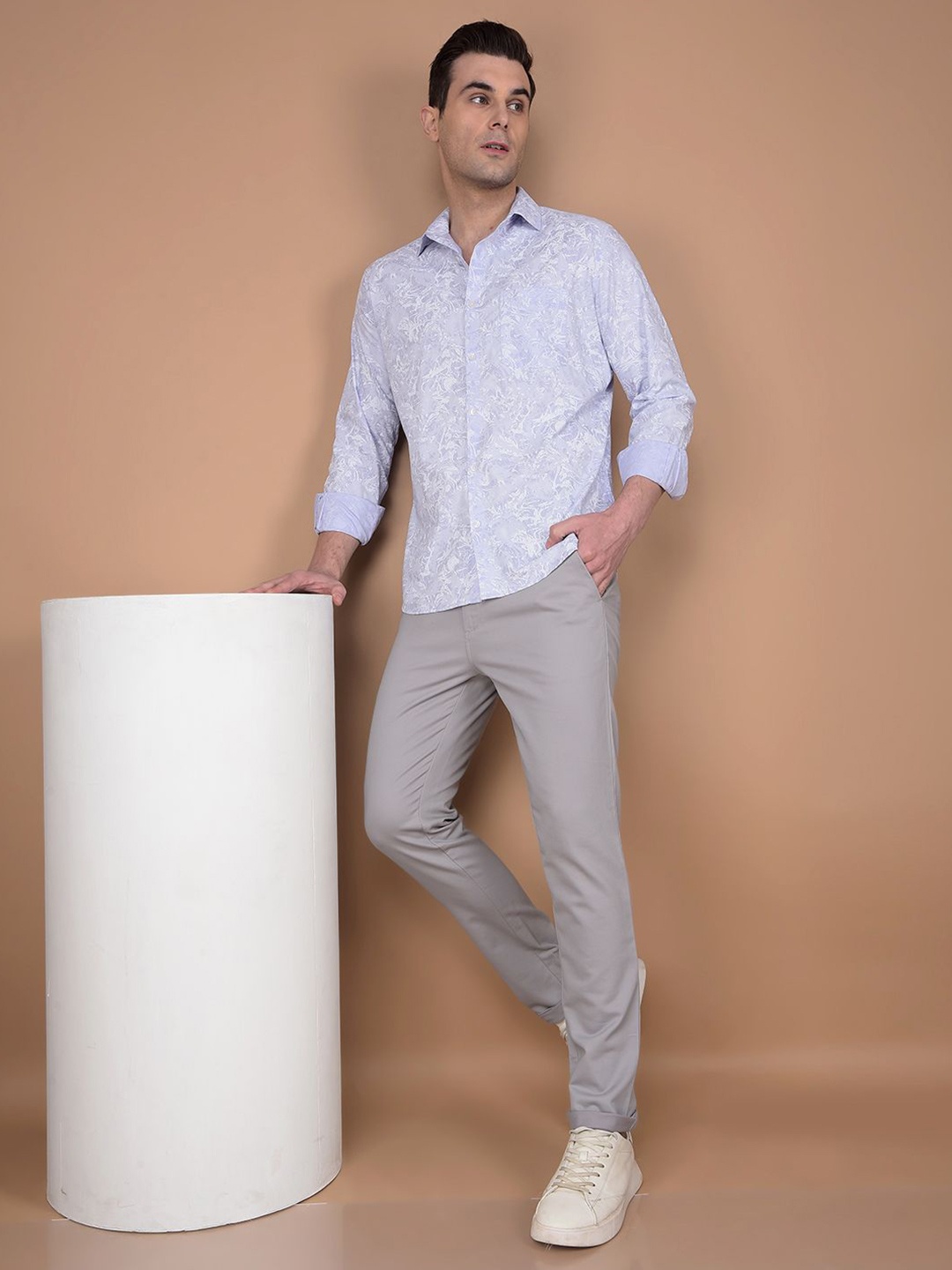 Crimsoune Club Men Classic Fit Spread Collar Abstract Printed Cotton Casual Shirt, Lavender
Crimsoune Club Men Classic Fit Spread Collar Abstract Printed Cotton Casual Shirt, Lavender