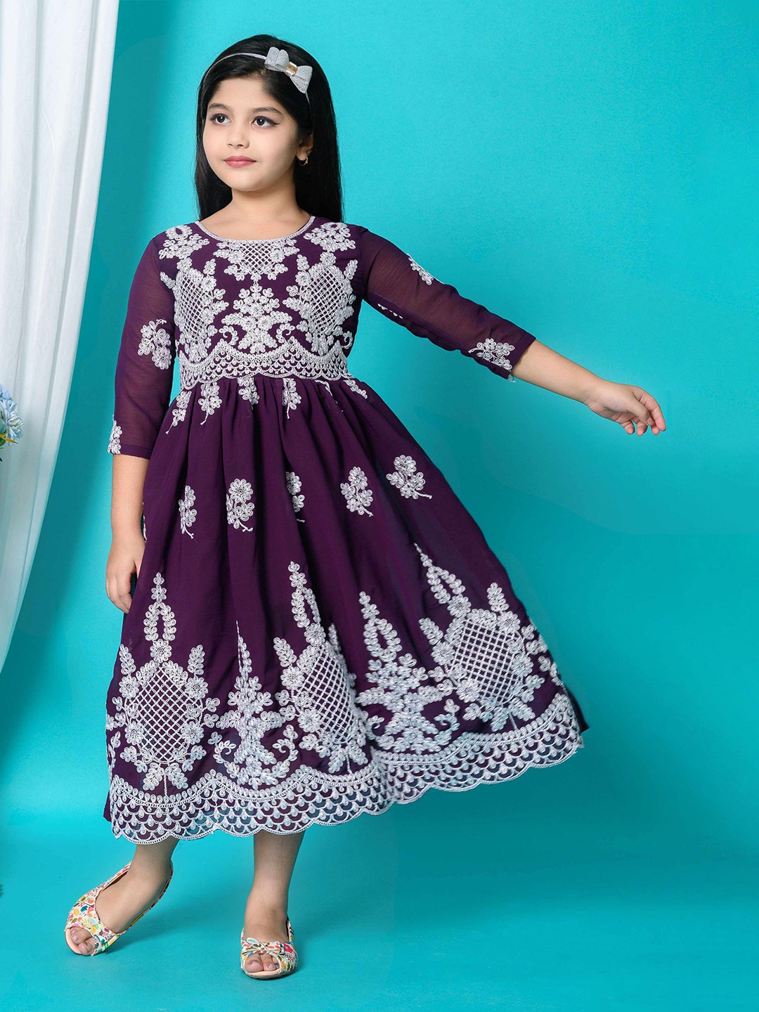 BARKAT DESIGNING PLANET Girls Floral Embroidered Chiffon Fit & Flare Midi Dress, Purple
BARKAT DESIGNING PLANET Girls Floral Embroidered Chiffon Fit & Flare Midi Dress, Purple