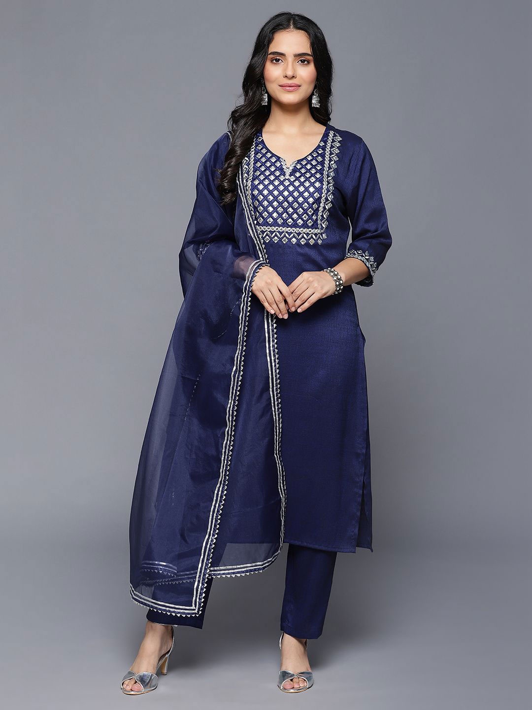 VEGAL Geometric Yoke Design Round Neck Mirror Work Straight Kurta With Trousers & Dupatta, Blue
VEGAL Geometric Yoke Design Round Neck Mirror Work Straight Kurta With Trousers & Dupatta, Blue