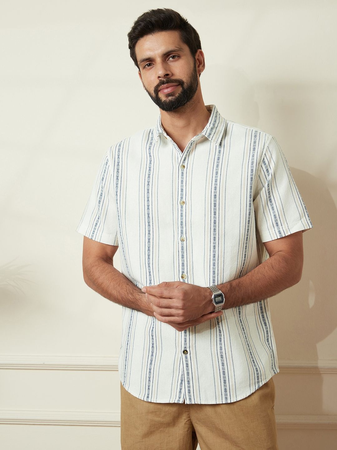 WROGN Men Comfort Slim Fit Spread Collar Vertical Striped Cotton Casual Shirt, Off white
WROGN Men Comfort Slim Fit Spread Collar Vertical Striped Cotton Casual Shirt, Off white