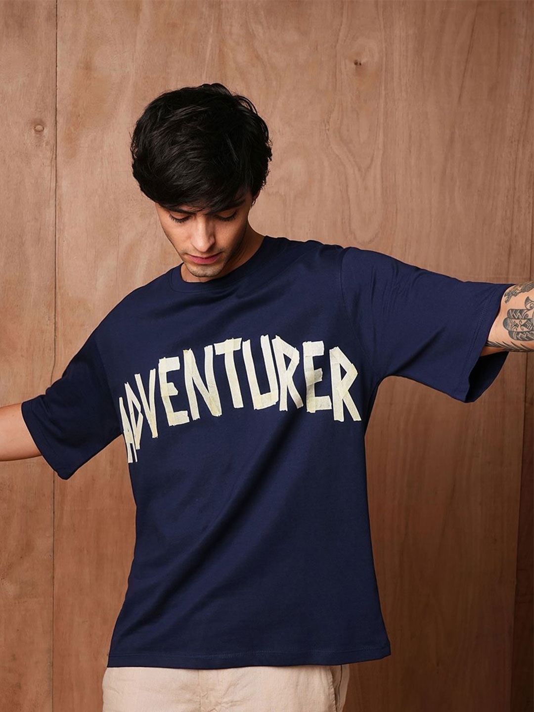 The Roadster Lifestyle Co. Men Typography Printed Round Neck Cotton Relaxed Fit T-shirt, Navy blue
The Roadster Lifestyle Co. Men Typography Printed Round Neck Cotton Relaxed Fit T-shirt, Navy blue