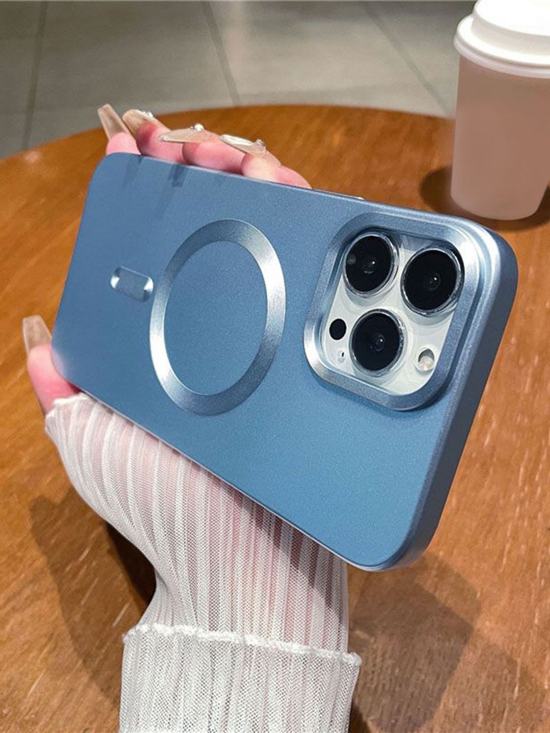 Luxury Kase LK101 Solid iPhone 14 Pro Max Matte CD Print Magnetic Wireless Back Case, Blue
Luxury Kase LK101 Solid iPhone 14 Pro Max Matte CD Print Magnetic Wireless Back Case, Blue