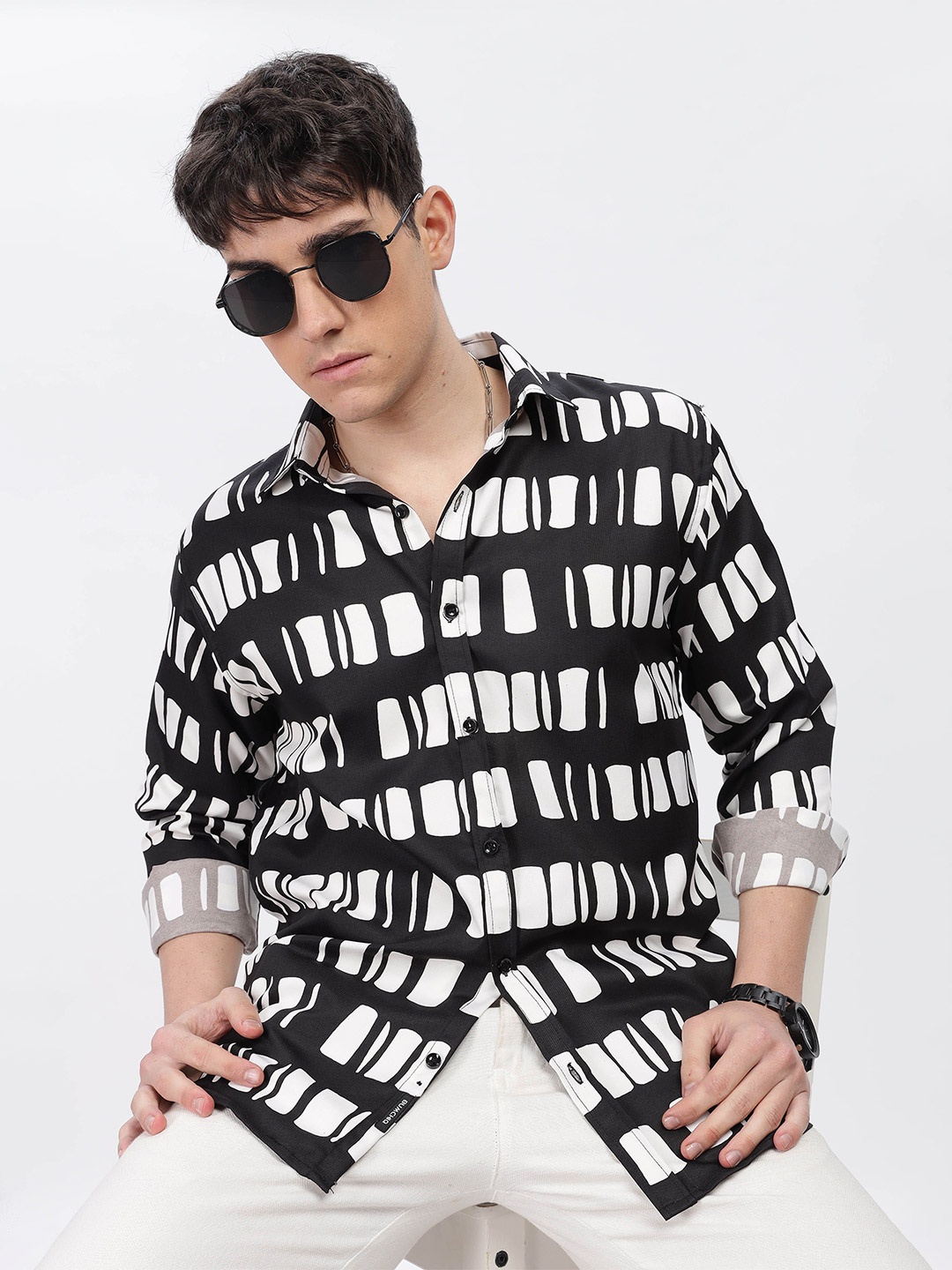 BUMCHIQ Men Comfort Fit Spread Collar Abstract Printed Slim Fit Casual Shirt, Black
BUMCHIQ Men Comfort Fit Spread Collar Abstract Printed Slim Fit Casual Shirt, Black