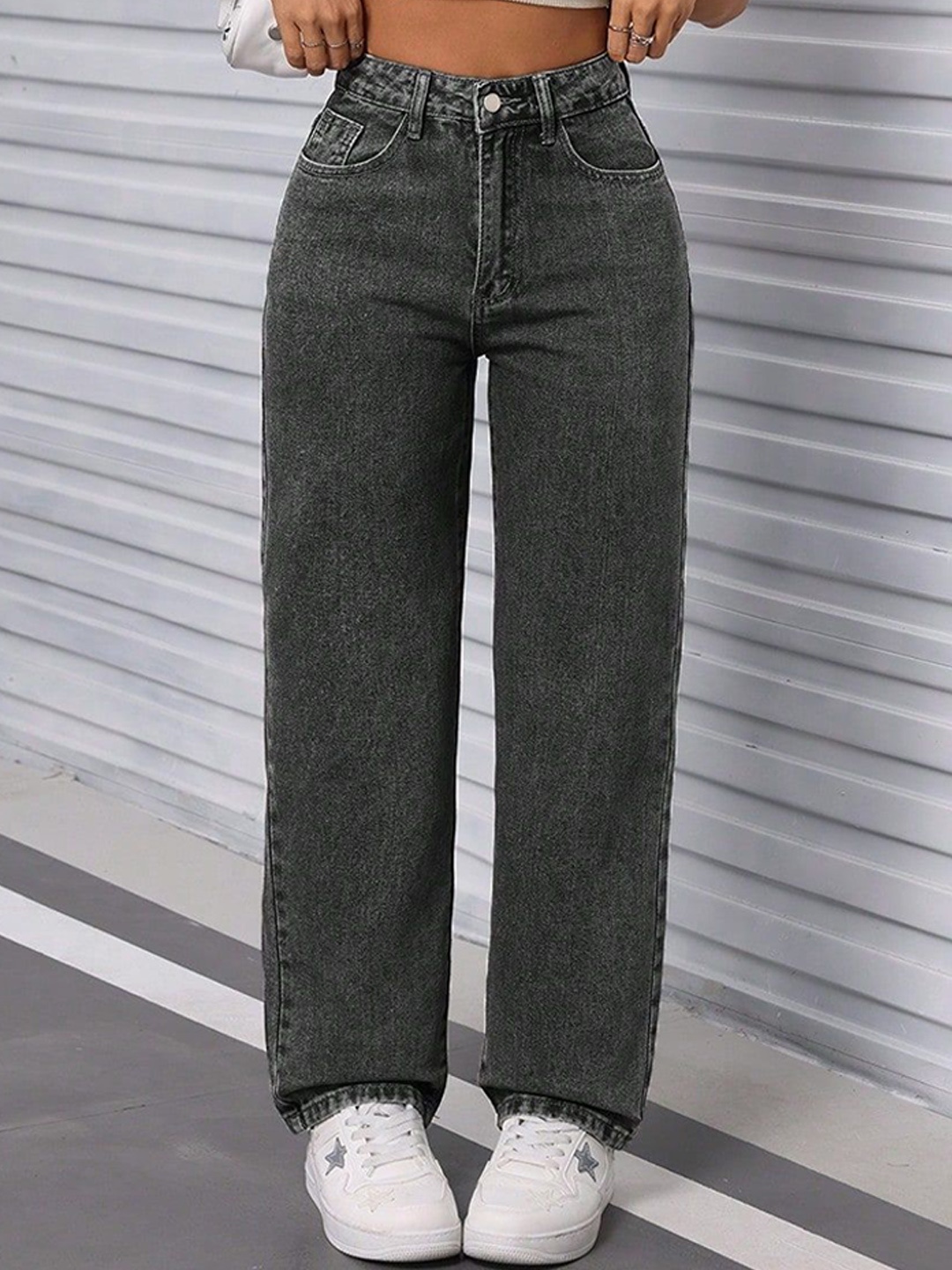 Glossia Women Comfort Straight Fit High-Rise Light Fade Acid Wash Stretchable Jeans, Black
Glossia Women Comfort Straight Fit High-Rise Light Fade Acid Wash Stretchable Jeans, Black