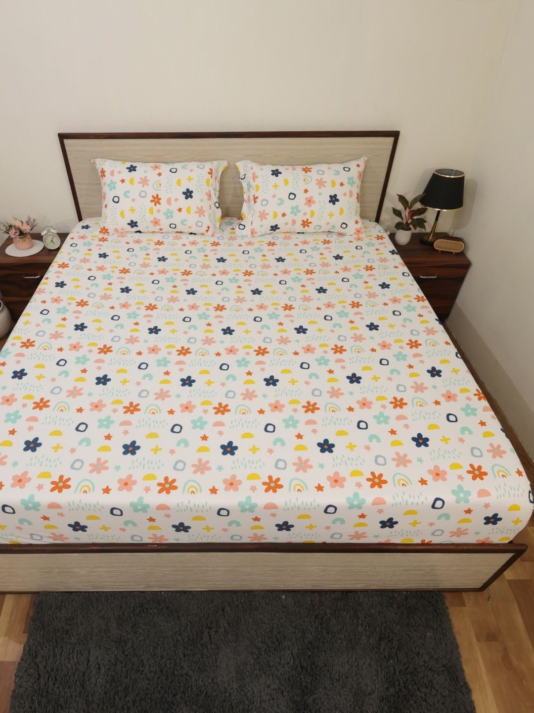 Bhumi Impex Cream & Blue Cartoon Characters 144 TC Single Bedsheet Set 1.524m X 2.286m
Bhumi Impex Cream & Blue Cartoon Characters 144 TC Single Bedsheet Set 1.524m X 2.286m