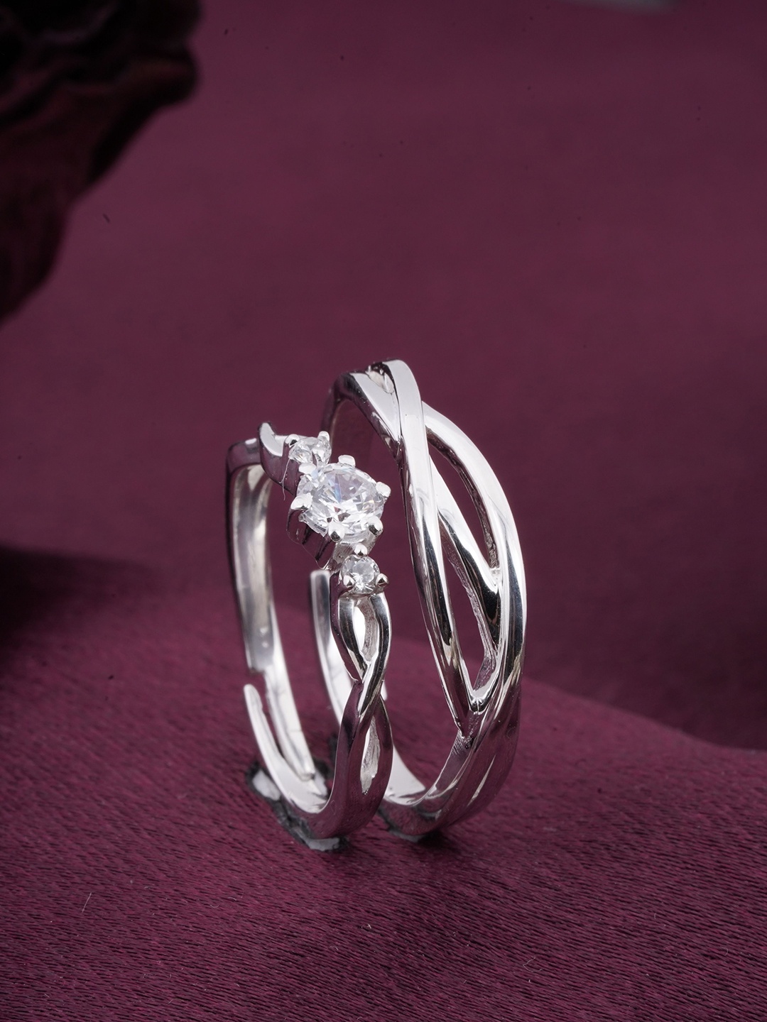 Zalkari Set Of 2 925 Sterling Silver Rhodium-Plated Cubic Zirconia Love Couple Rings
Zalkari Set Of 2 925 Sterling Silver Rhodium-Plated Cubic Zirconia Love Couple Rings
