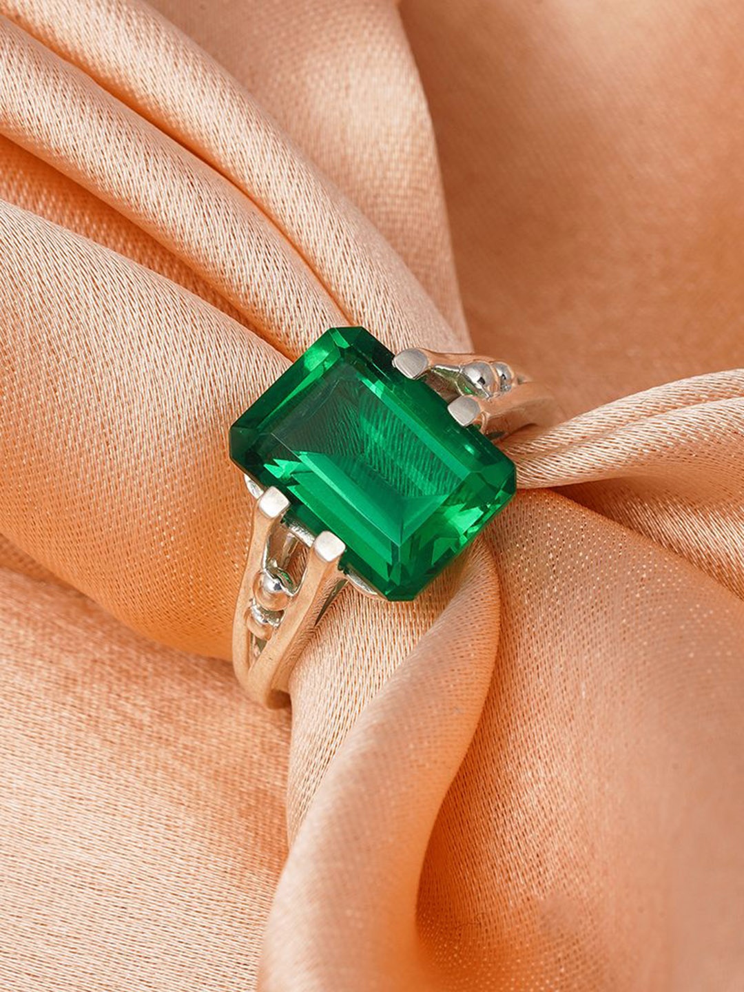 Zalkari 925 Sterling Silver-Plated Cubic Zirconia Studded Emerald Solitaire Finger Ring
Zalkari 925 Sterling Silver-Plated Cubic Zirconia Studded Emerald Solitaire Finger Ring