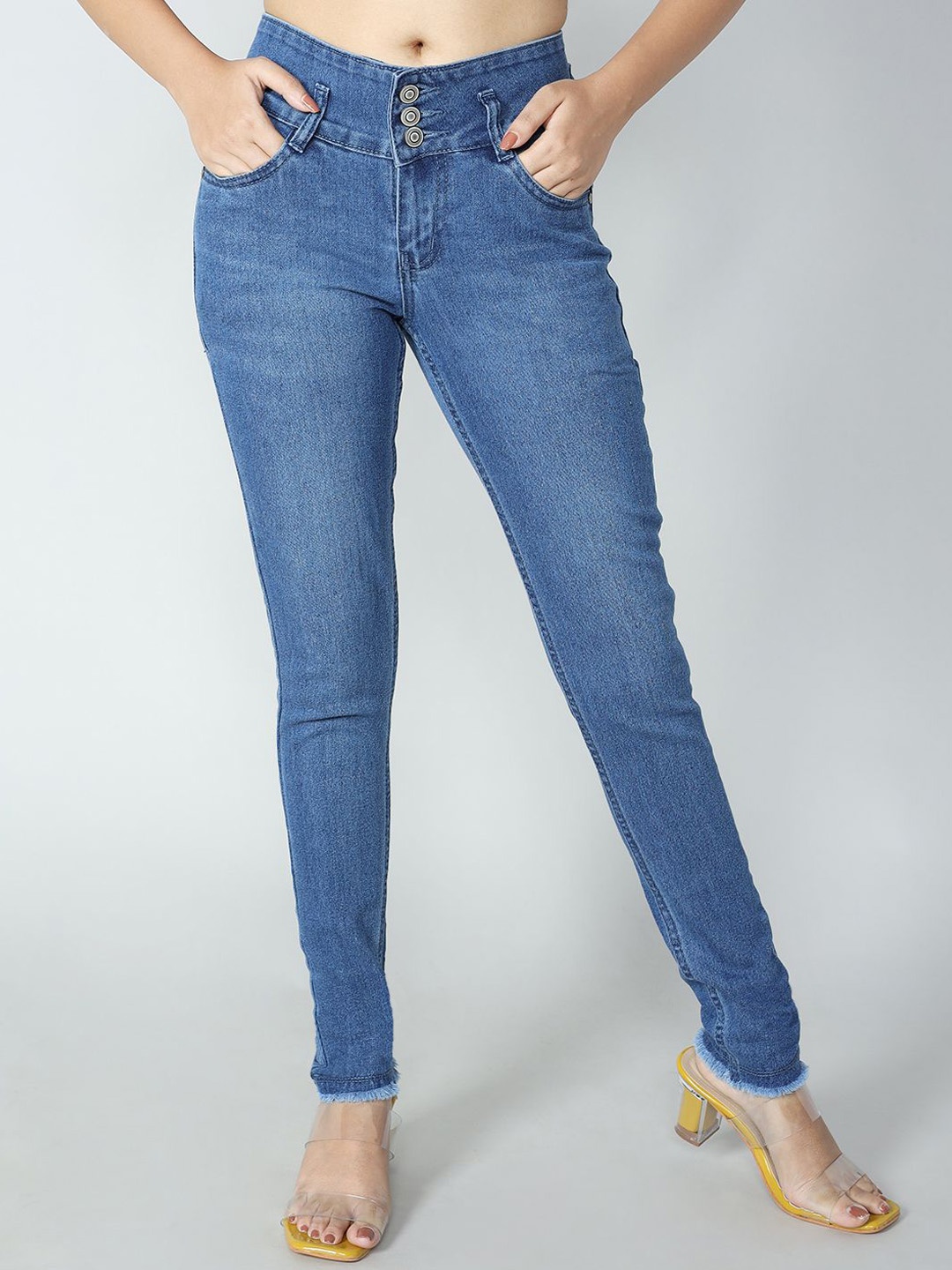Novio Women Comfort Slim Fit High-Rise Low Distress Light Fade Stretchable Jeans, Blue
Novio Women Comfort Slim Fit High-Rise Low Distress Light Fade Stretchable Jeans, Blue