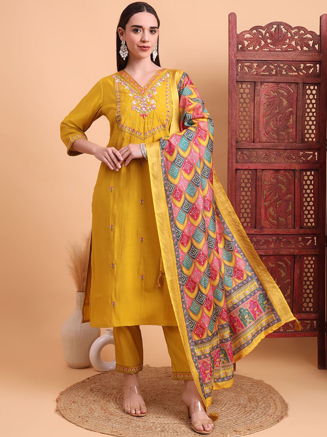 Gee Next Creation Floral Embroidered Organic Cotton Straight Kurta With Trousers & Dupatta, Mustard
Gee Next Creation Floral Embroidered Organic Cotton Straight Kurta With Trousers & Dupatta, Mustard