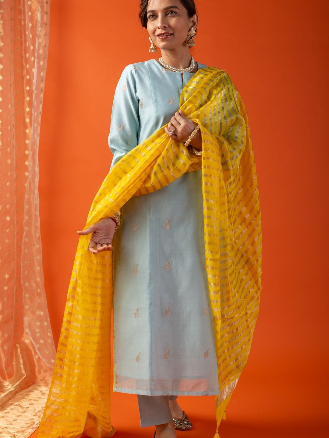 KUSVAA Ethnic Motifs Woven Design Notch Neck Chanderi Silk Straight Kurta, Blue
KUSVAA Ethnic Motifs Woven Design Notch Neck Chanderi Silk Straight Kurta, Blue