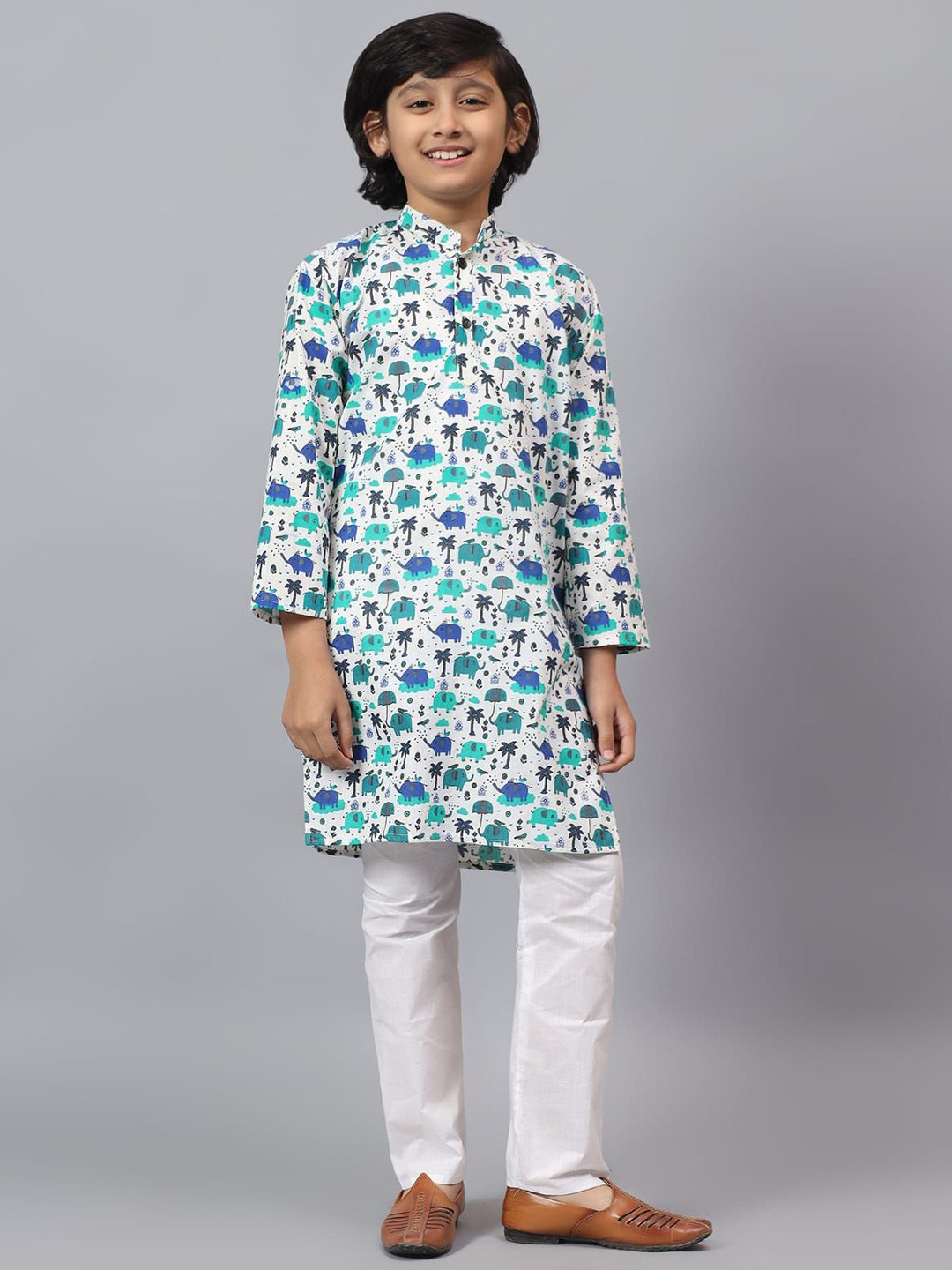 LITTLE DREAMS Printed Mandarin Collar Neck Kurta With Pyjamas, Blue 
LITTLE DREAMS Printed Mandarin Collar Neck Kurta With Pyjamas, Blue
