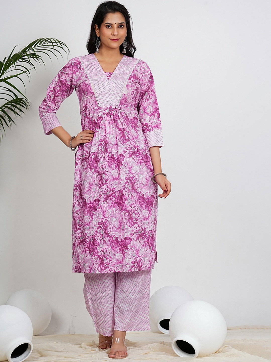 Vbuyz Pink Floral Printed Pleated Sequinned Pure Cotton Straight Kurta With Palazzo
Vbuyz Pink Floral Printed Pleated Sequinned Pure Cotton Straight Kurta With Palazzo