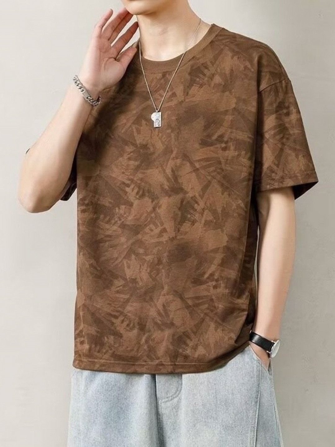 StyleCast Men Abstract Printed Round Neck Silk Oversized T-shirt, Brown
StyleCast Men Abstract Printed Round Neck Silk Oversized T-shirt, Brown
