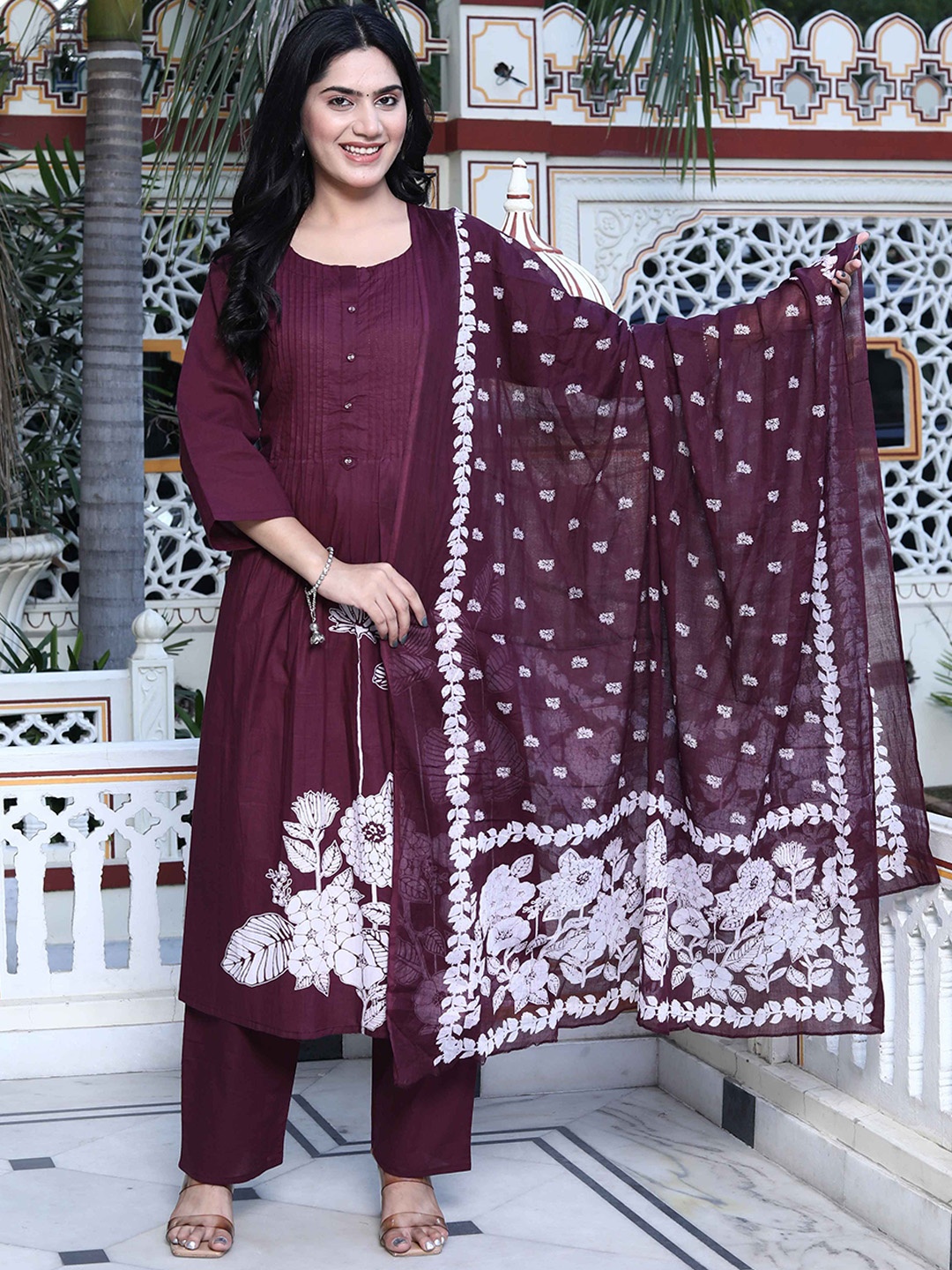 Doriyaan Women Floral Printed Regular Pure Cotton Kurta with Palazzos & With Dupatta, Maroon
Doriyaan Women Floral Printed Regular Pure Cotton Kurta with Palazzos & With Dupatta, Maroon