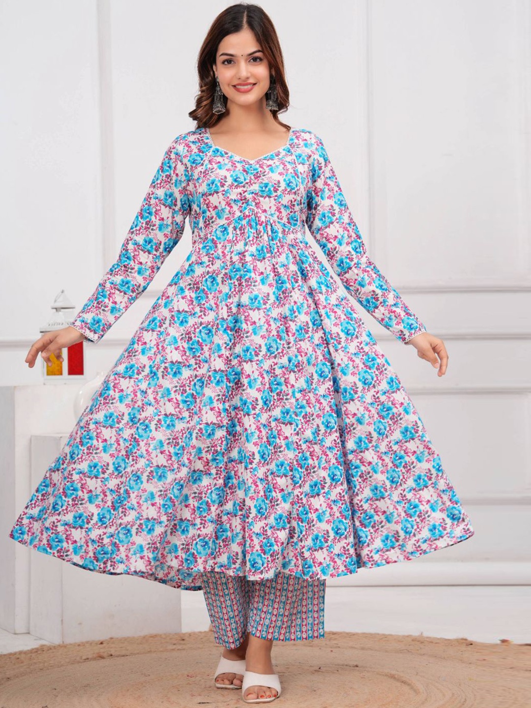 MANOJAVA Floral Printed Empire Pure Cotton Anarkali Kurta with Palazzos & Dupatta, Blue
MANOJAVA Floral Printed Empire Pure Cotton Anarkali Kurta with Palazzos & Dupatta, Blue