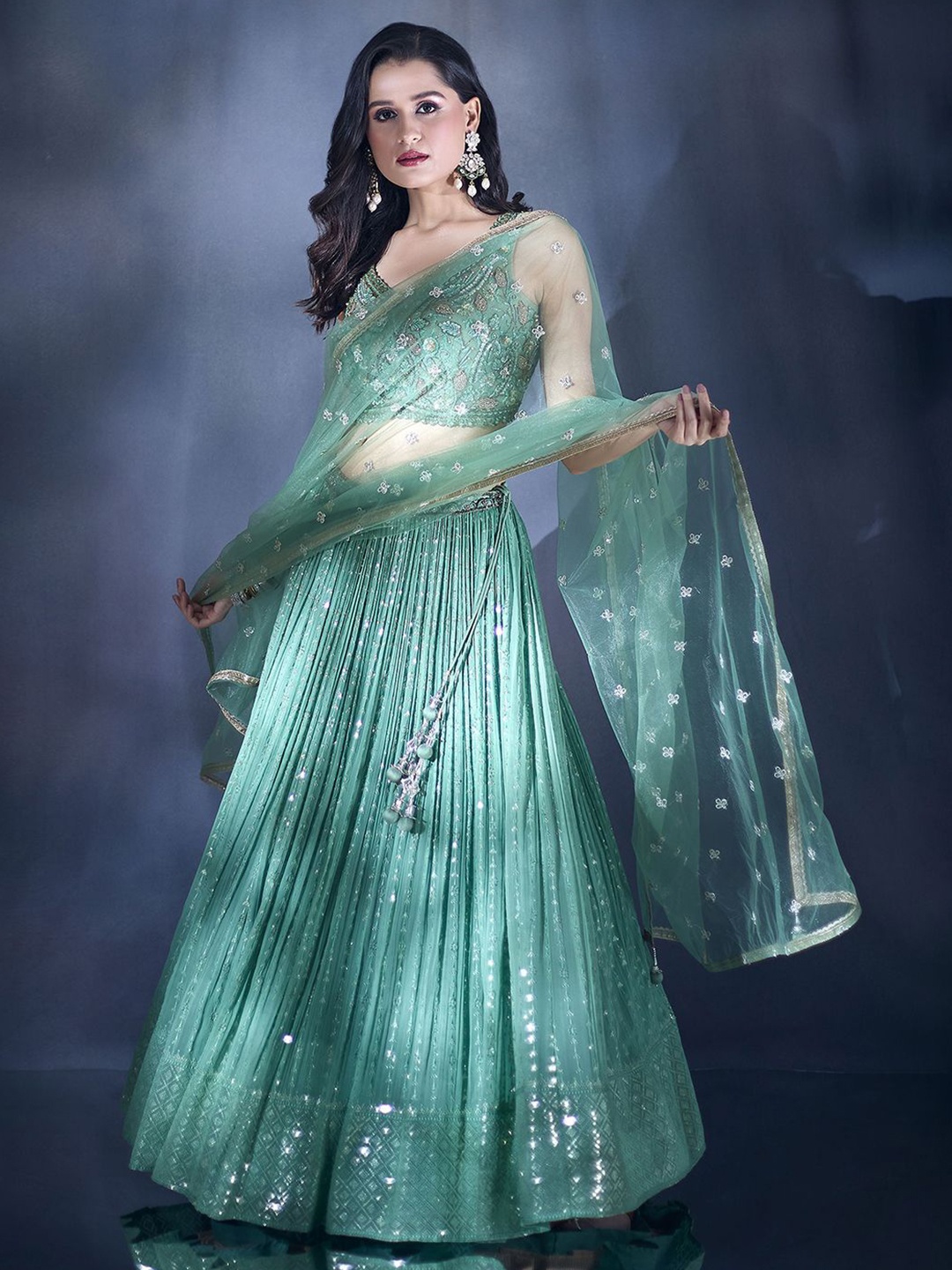 Alaya Advani Embroidered Thread Work Ready to Wear Lehenga & Blouse With Dupatta, Green
Alaya Advani Embroidered Thread Work Ready to Wear Lehenga & Blouse With Dupatta, Green