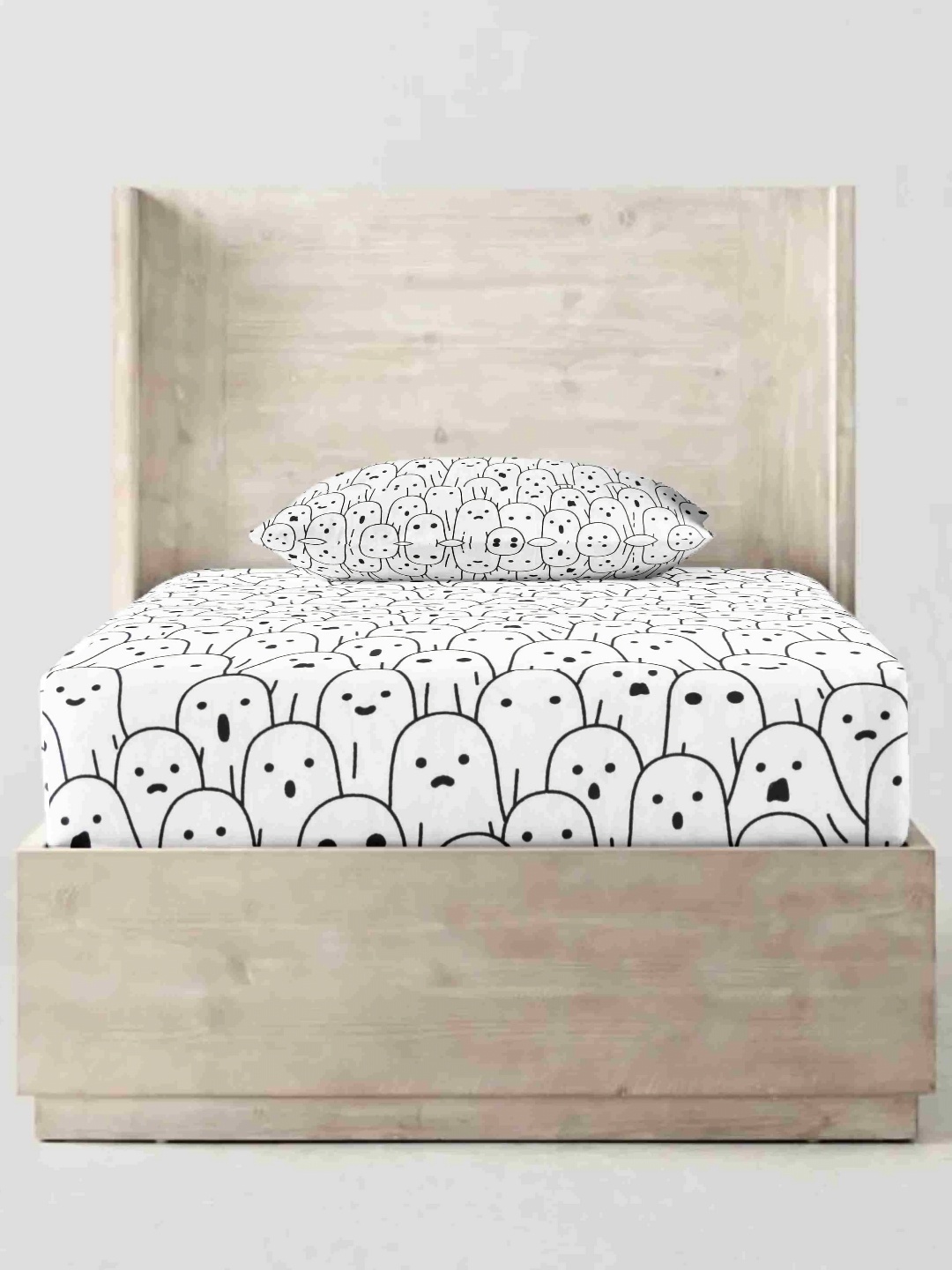 THE BABY ATELIER White & Black Printed Cotton 300TC Queen Bedsheet Sets - 1.52 m x 2.03 m
THE BABY ATELIER White & Black Printed Cotton 300TC Queen Bedsheet Sets - 1.52 m x 2.03 m