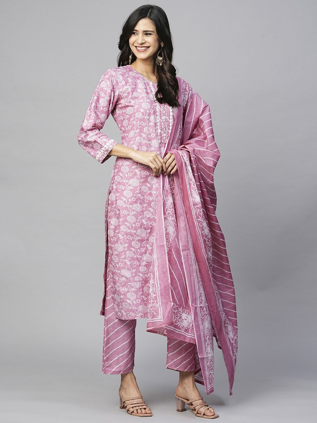 Moda Rapido Floral Printed Round Neck Straight Pure Cotton Kurta With Trousers & Dupatta, Pink
Moda Rapido Floral Printed Round Neck Straight Pure Cotton Kurta With Trousers & Dupatta, Pink