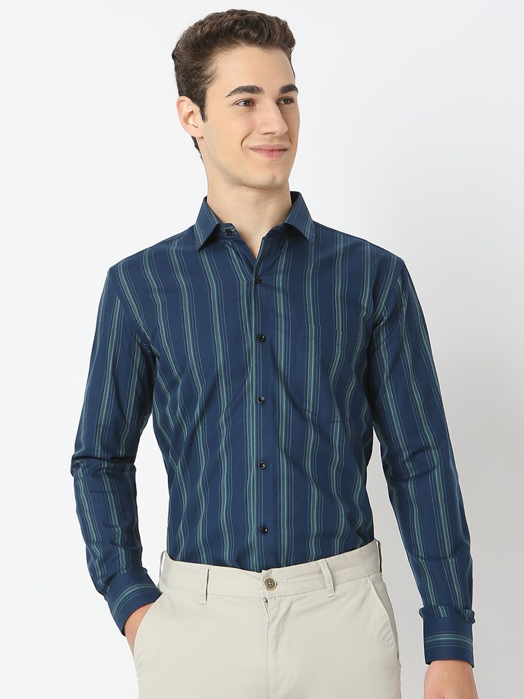 MARK & ALBERT Men Classic Slim Fit Spread Collar Vertical Striped Cotton Formal Shirt, Blue
MARK & ALBERT Men Classic Slim Fit Spread Collar Vertical Striped Cotton Formal Shirt, Blue