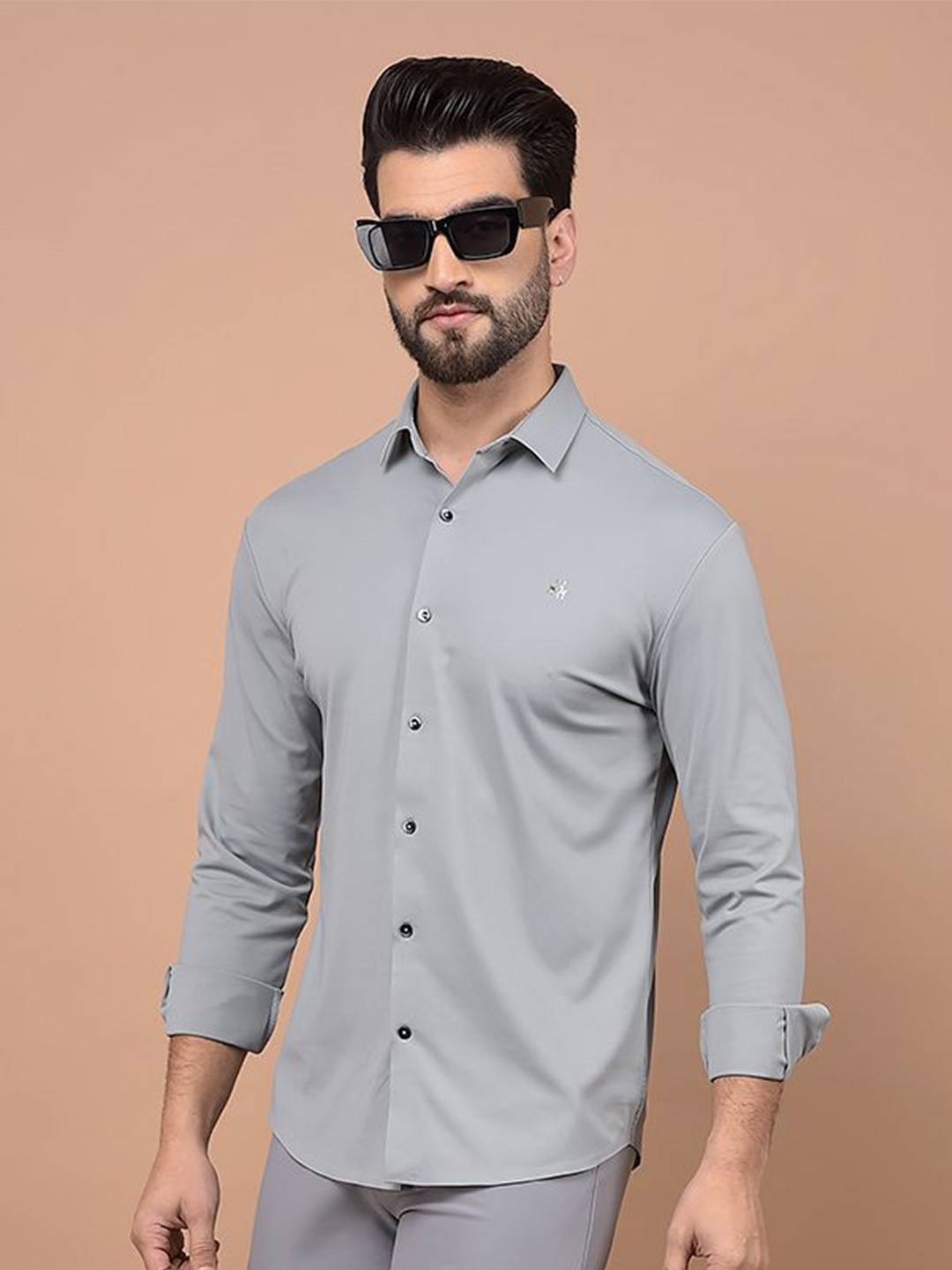 Crimsoune Club Men Classic Slim Fit Spread Collar Textured Cotton Casual Shirt, Grey
Crimsoune Club Men Classic Slim Fit Spread Collar Textured Cotton Casual Shirt, Grey