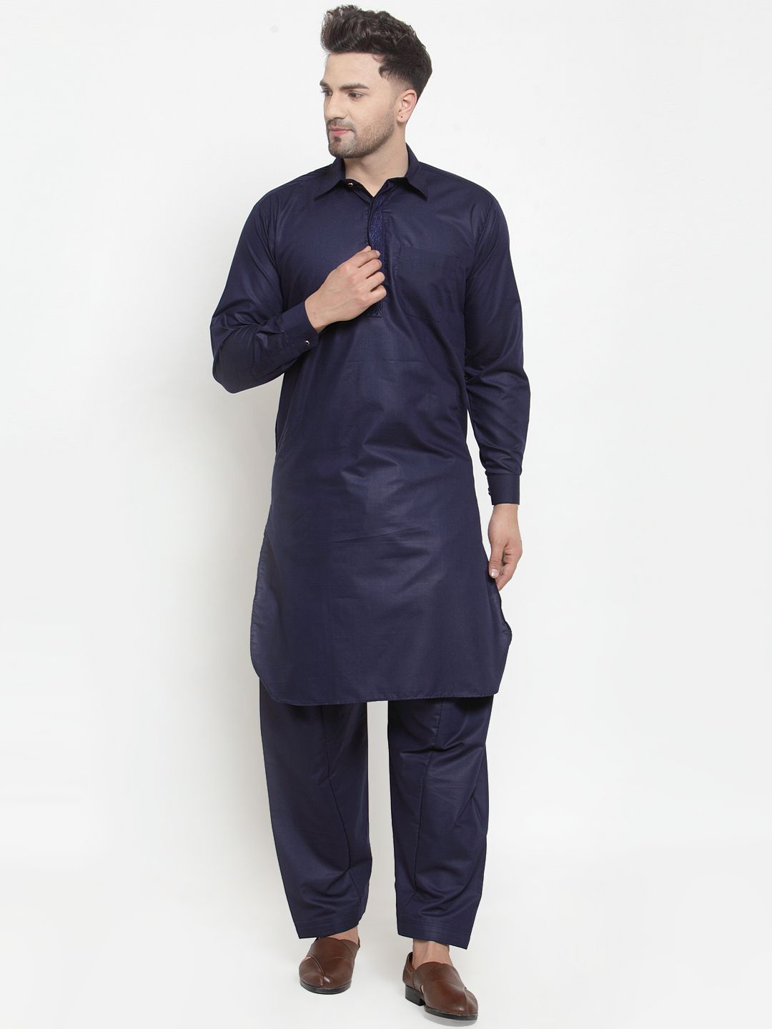 Kaifoo Shirt Collar Thread Work Pleated Cotton Linen Pathani Kurta with Salwar, Navy blue
Kaifoo Shirt Collar Thread Work Pleated Cotton Linen Pathani Kurta with Salwar, Navy blue
