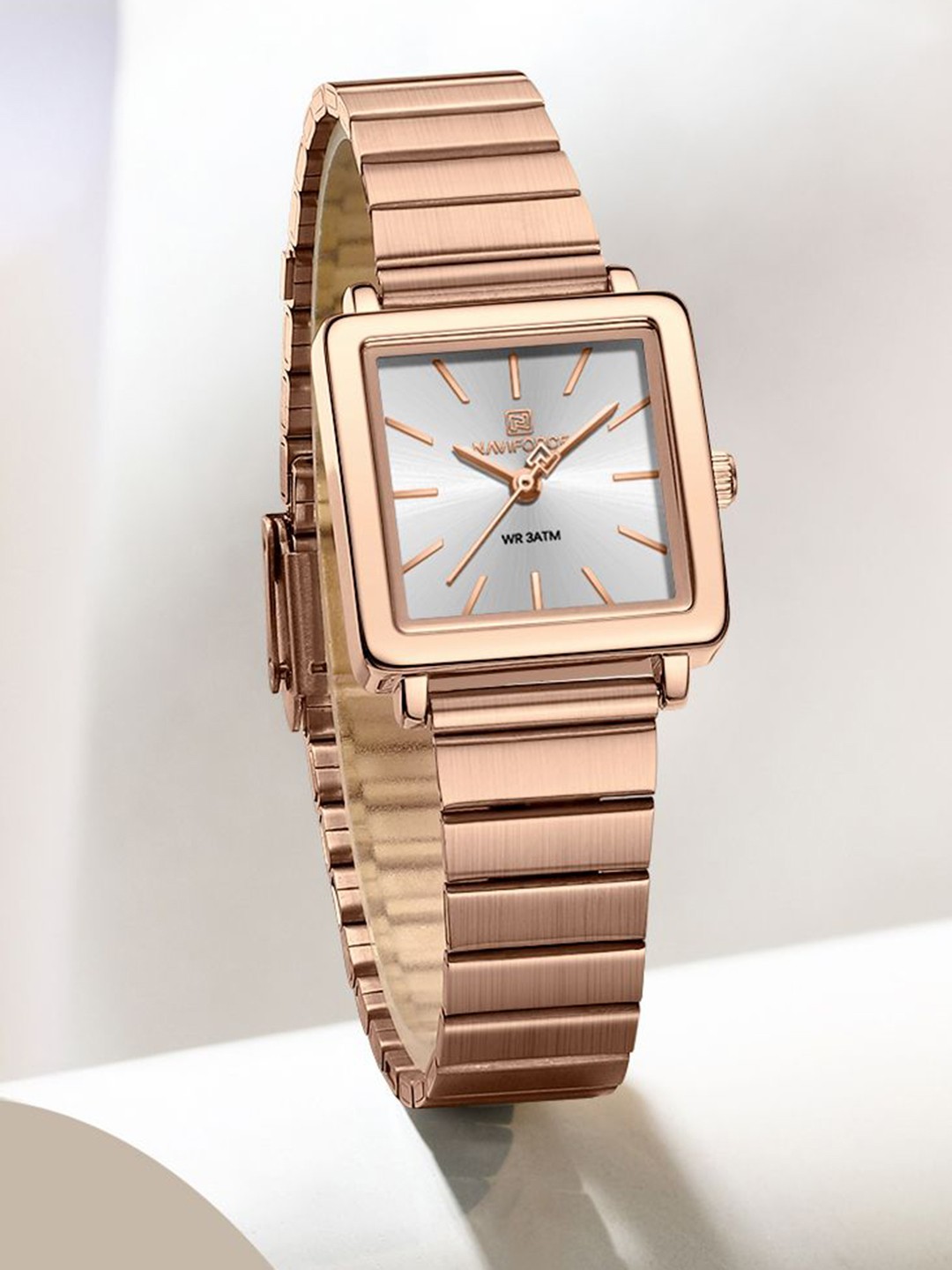Naviforce Women Dial & Stainless Steel Straps Analogue Watch NF5048_RG W RG, Rose gold
Naviforce Women Dial & Stainless Steel Straps Analogue Watch NF5048_RG W RG, Rose gold