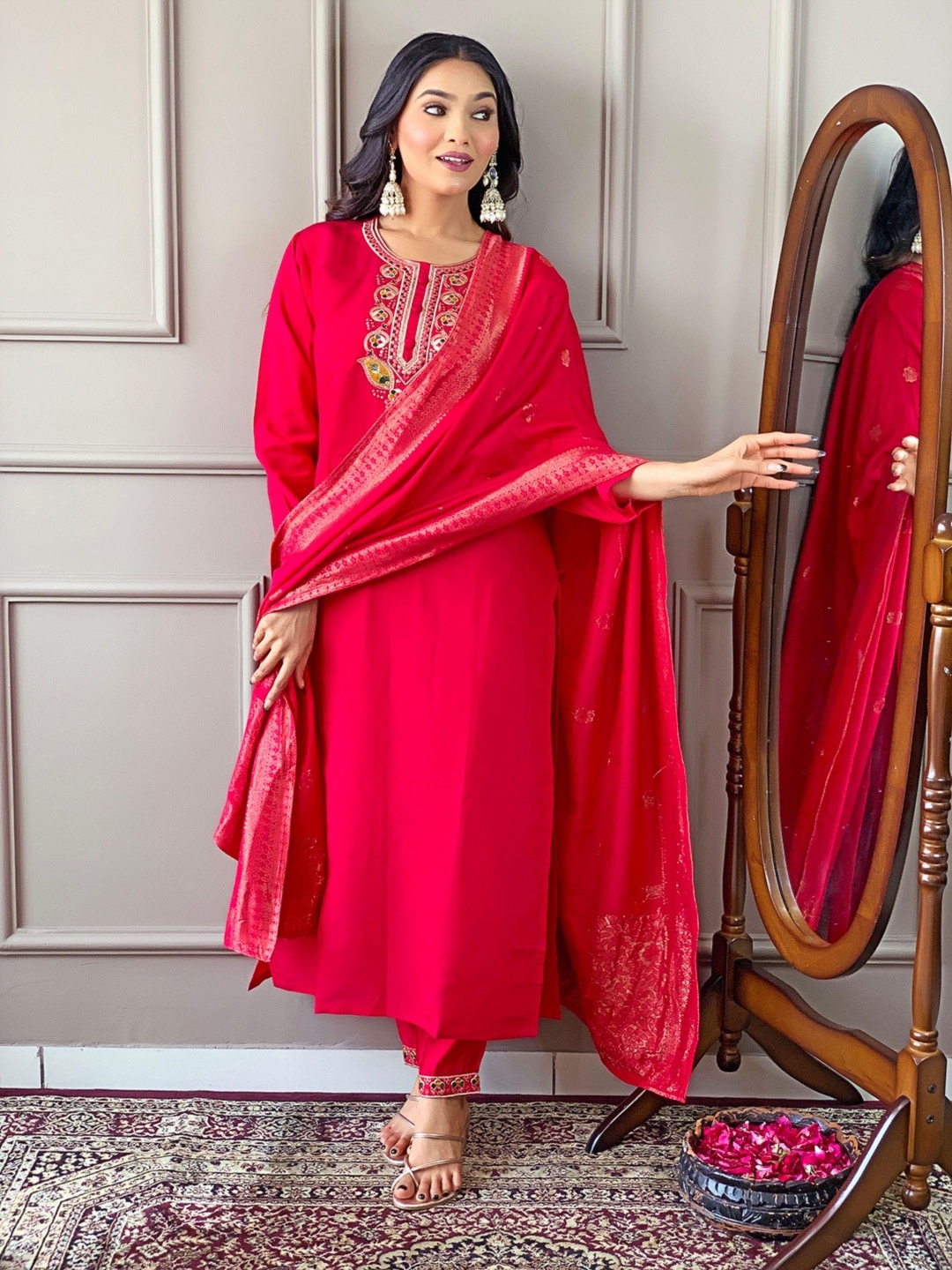KALINI Women Floral Yoke Design Regular Thread Work Kurta with Trousers & With Dupatta, Pink
KALINI Women Floral Yoke Design Regular Thread Work Kurta with Trousers & With Dupatta, Pink