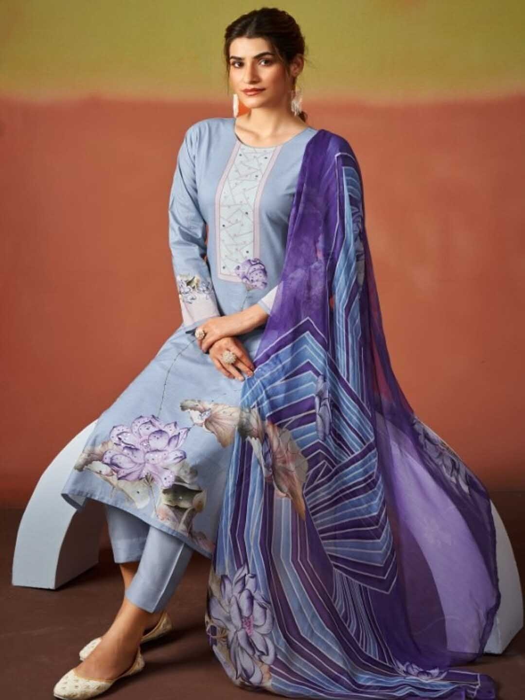 DRAVINAM Trends Floral Printed Sequinned Pure Cotton Unstitched Dress Material, Grey
DRAVINAM Trends Floral Printed Sequinned Pure Cotton Unstitched Dress Material, Grey