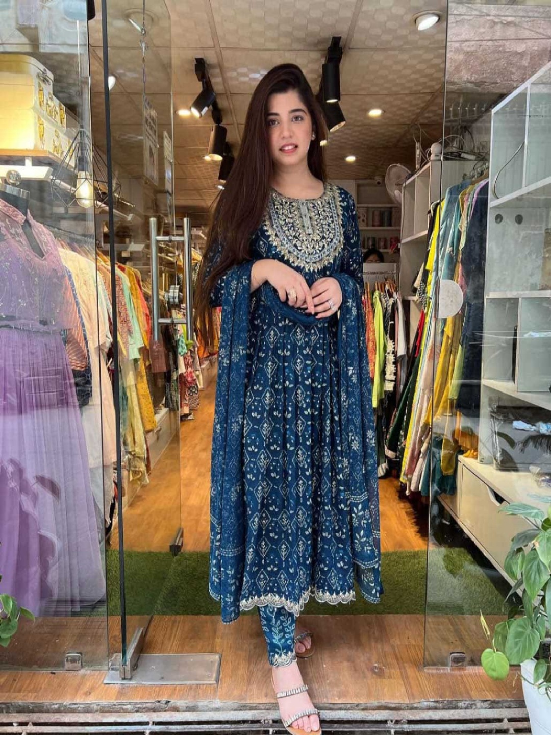 Danilo Floral Printed Pleated Sequinned Anarkali Kurta with Trousers & Dupatta, Blue
Danilo Floral Printed Pleated Sequinned Anarkali Kurta with Trousers & Dupatta, Blue