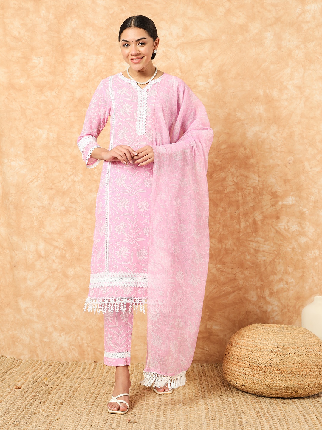 SHOPONBIT Floral Printed Notch Neck Gotta Patti Straight Kurta With Trousers & Dupatta, Pink
SHOPONBIT Floral Printed Notch Neck Gotta Patti Straight Kurta With Trousers & Dupatta, Pink