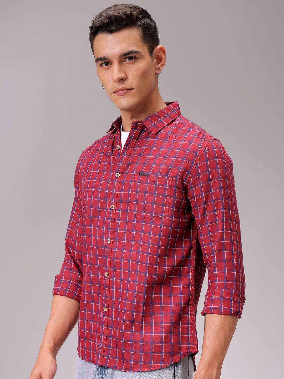 The Indian Garage Co Standard Slim Fit Tartan Checked Spread Collar Cotton Casual Shirt, Red
The Indian Garage Co Standard Slim Fit Tartan Checked Spread Collar Cotton Casual Shirt, Red