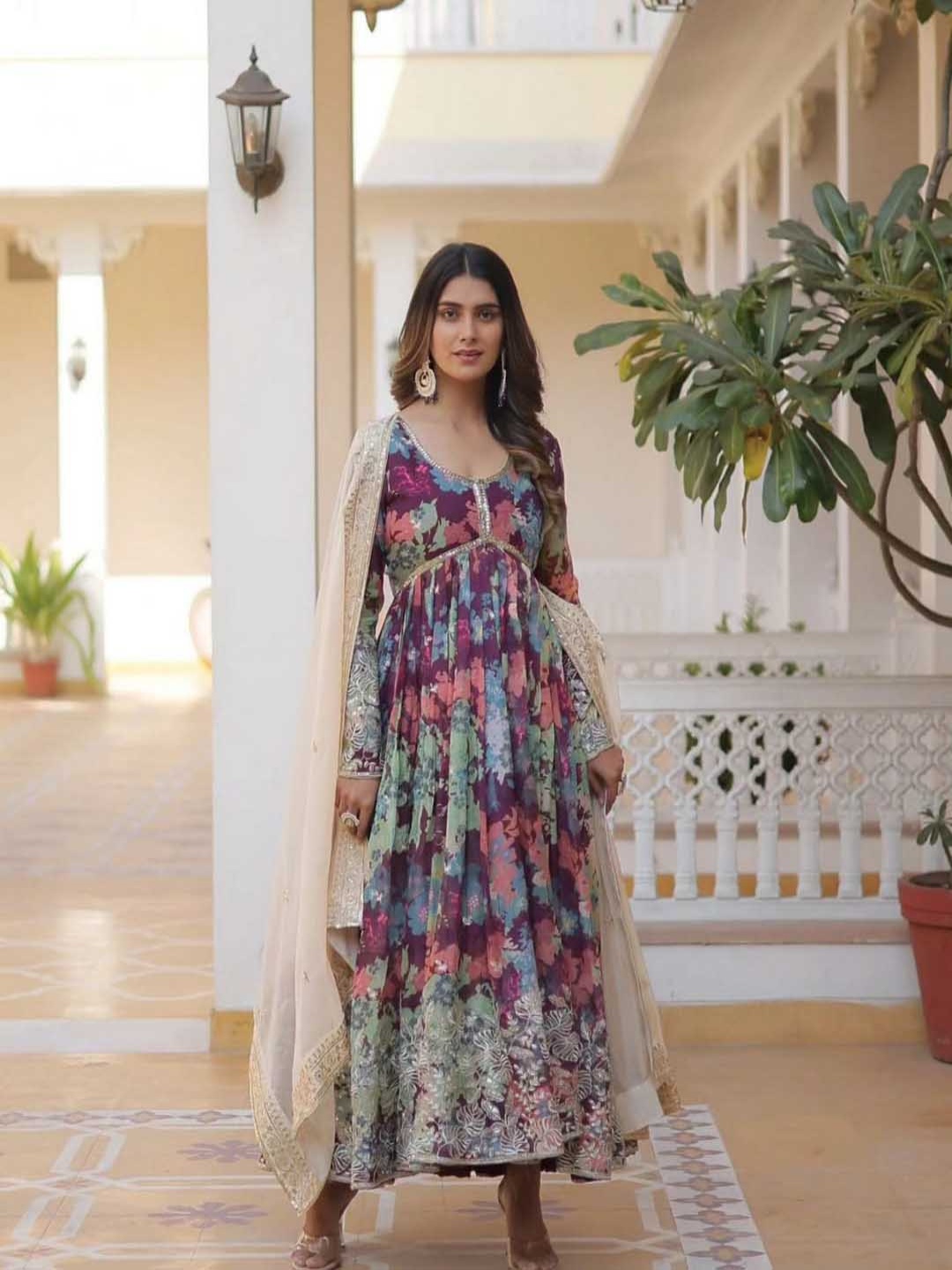 mimi design Floral Printed Silk Georgette Empire Kurta With Trousers & Dupatta, Purple
mimi design Floral Printed Silk Georgette Empire Kurta With Trousers & Dupatta, Purple