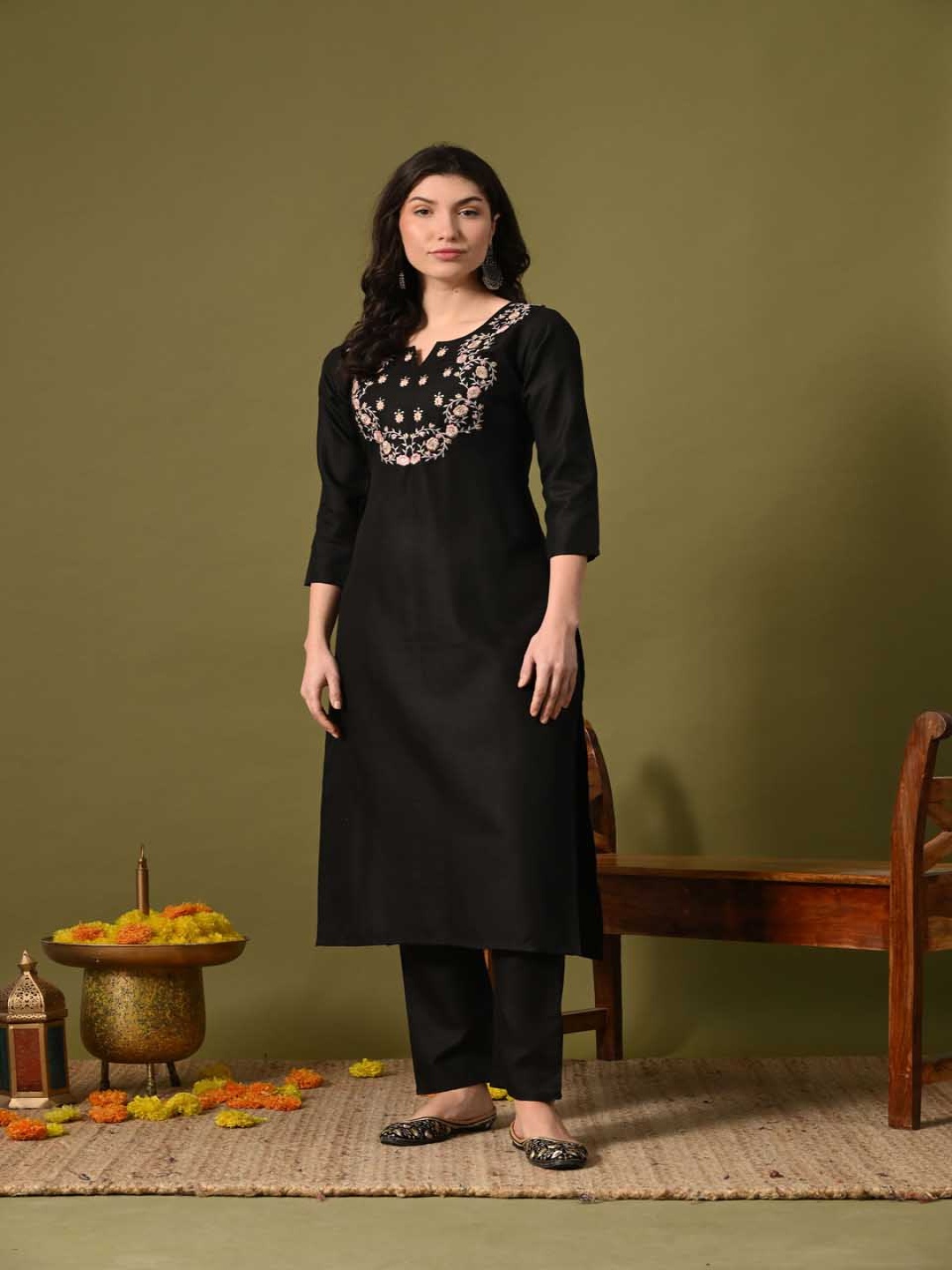 Mesqlu Women Floral Yoke Design Regular Thread Work Kurta with Trousers, Black
Mesqlu Women Floral Yoke Design Regular Thread Work Kurta with Trousers, Black
