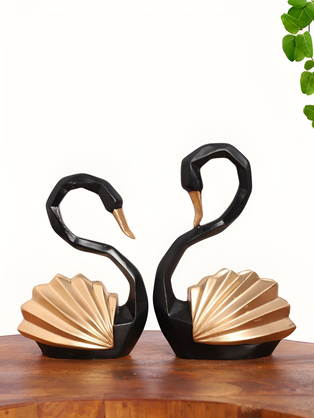 INTERNATIONAL GIFT Animal Showpiece Black 2 Pieces Swan Birds & Animals Figurine Showpiece, Gold
INTERNATIONAL GIFT Animal Showpiece Black 2 Pieces Swan Birds & Animals Figurine Showpiece, Gold