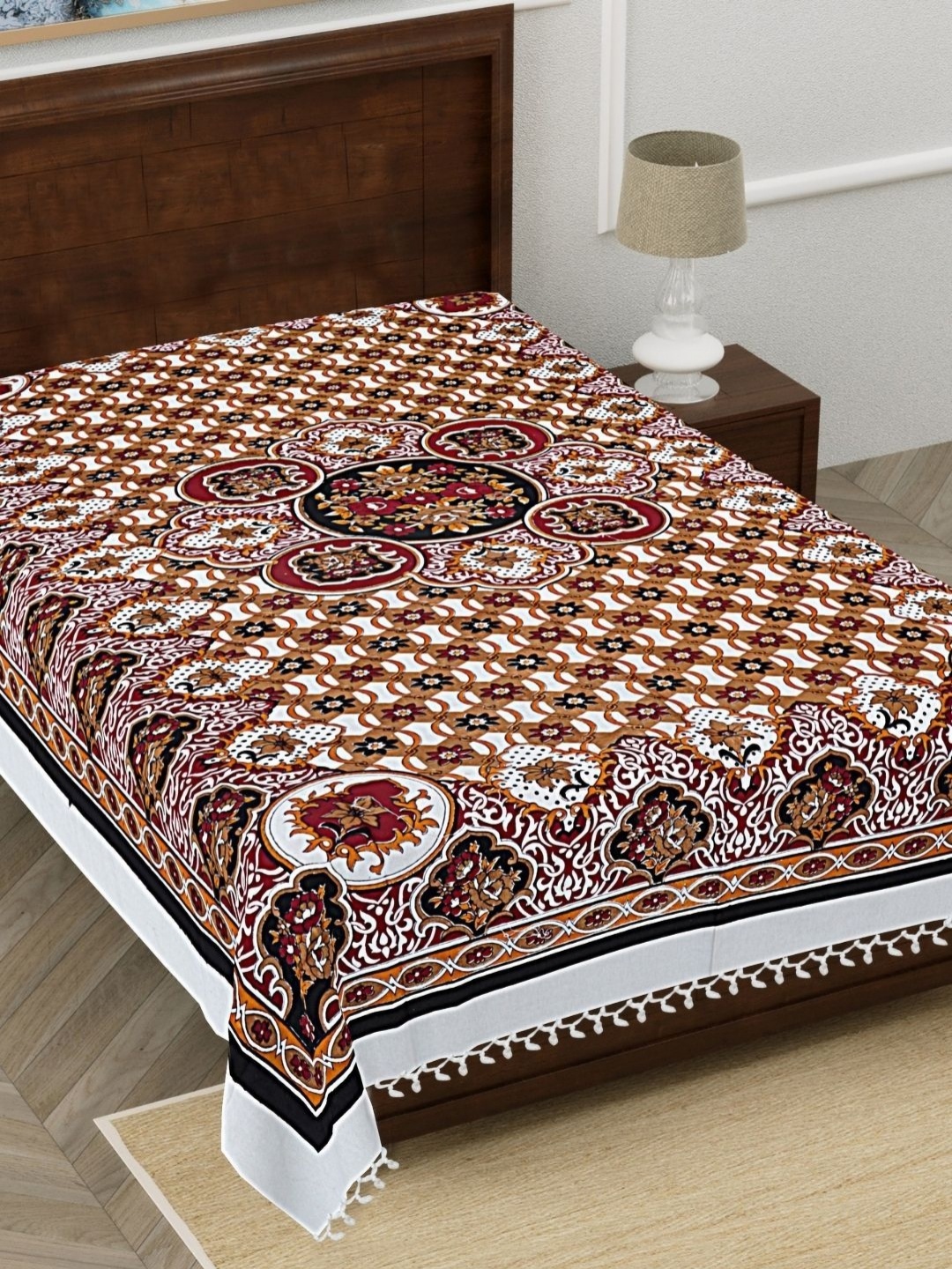 HASHCART White & Brown Floral Printed Pure Cotton 210 TC Single Bedsheet 2.3 m x 1.52 m
HASHCART White & Brown Floral Printed Pure Cotton 210 TC Single Bedsheet 2.3 m x 1.52 m