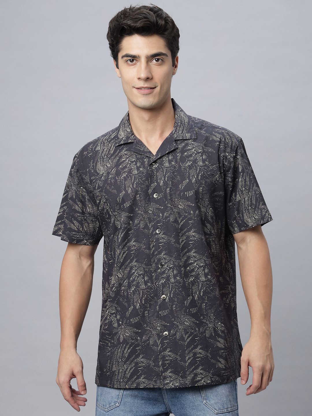 NEON CHILLIE Men Comfort Fit Cuban Collar Floral Printed Cotton Casual Shirt, Navy blue
NEON CHILLIE Men Comfort Fit Cuban Collar Floral Printed Cotton Casual Shirt, Navy blue